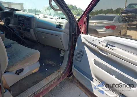 2000 Ford F-250 Lariat/Xl/Xlt from USA, damaged, VIN 1FTNX20F8YED19176